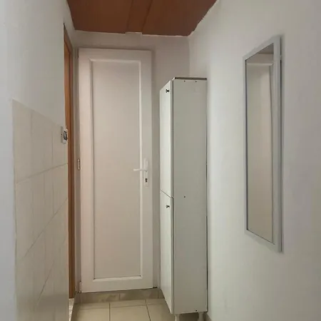 Lun Apartament *