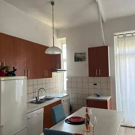 Apartment Lun *